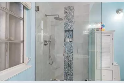 6011 Sea Grass Ln, Naples, FL 34116 - Photo 17