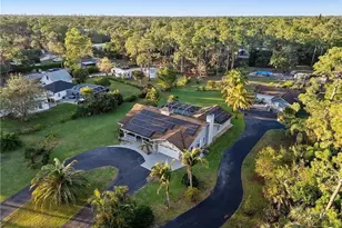 6011 Sea Grass Ln, Naples, FL 34116 - Photo 19