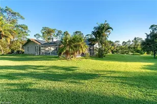 6011 Sea Grass Ln, Naples, FL 34116 - Photo 5