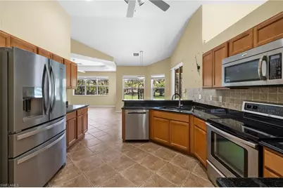 385 13th St SW, Naples, FL 34117 - Photo 13
