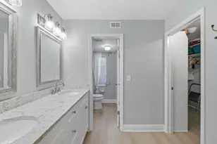 3207 Horse Carriage Way, Naples, FL 34105 - Photo 7