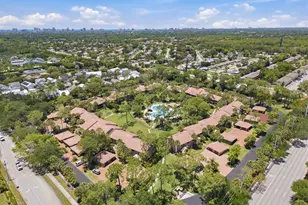 3207 Horse Carriage Way, Naples, FL 34105 - Photo 15