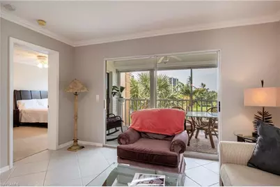 360 Horse Creek Dr #303, Naples, FL 34110 - Photo 5
