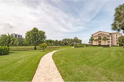 360 Horse Creek Dr #303, Naples, FL 34110 - Photo 27
