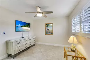 29 High Point Cir E, Naples, FL 34103 - Photo 9