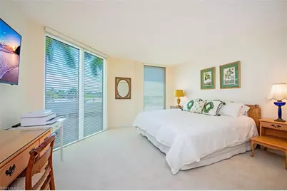 4401 Gulf Shore Blvd N #D306, Naples, FL 34103 - Photo 9