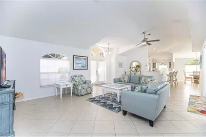 795 Briarwood Blvd, Naples, FL 34104 - Photo 3