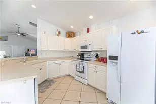 795 Briarwood Blvd, Naples, FL 34104 - Photo 7
