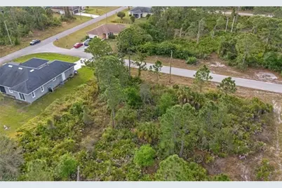 1141 Corry St E, Lehigh Acres, FL 33974 - Photo 3