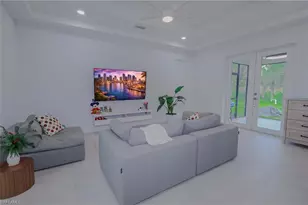 3660 39th Ave NE, Naples, FL 34120 - Photo 11