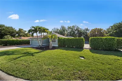 11671 Pine Hammock Cir, Fort Myers, FL 33919 - Photo 5