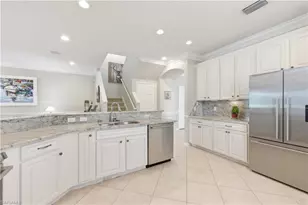 5640 Lago Villaggio Way, Naples, FL 34104 - Photo 9