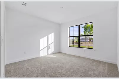 17055 Bishop Blvd, Alva, FL 33920 - Photo 15