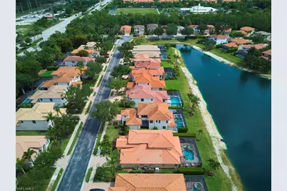 12702 Aviano Dr, Naples, FL 34105 - Photo 37