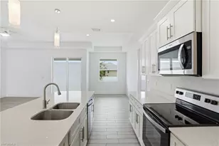 326 NE 20th Terrace, Cape Coral, FL 33909 - Photo 15