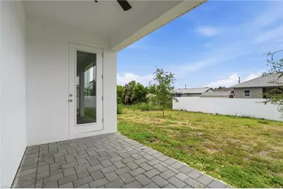 326 NE 20th Ter, Cape Coral, FL 33909 - Photo 37