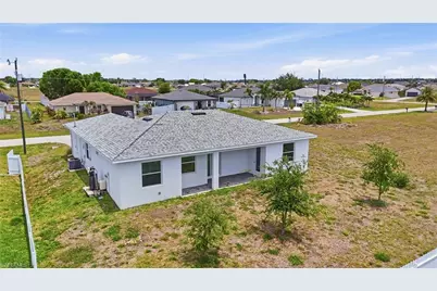 326 NE 20th Ter, Cape Coral, FL 33909 - Photo 39
