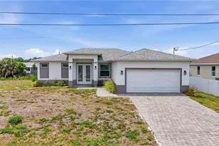 326 NE 20th Terrace, Cape Coral, FL 33909 - Photo 1