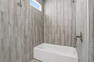326 NE 20th Terrace, Cape Coral, FL 33909 - Photo 25