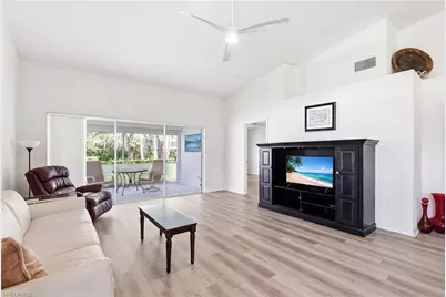 378 Melrose Pl #4, Naples, FL 34104 - Photo 9