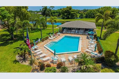 5483 Rattlesnake Hamm Rd #B-201, Naples, FL 34113 - Photo 3
