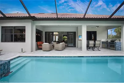 610 25th Ave NW, Naples, FL 34120 - Photo 13