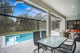 610 25th Ave NW, Naples, FL 34120 - Photo 11