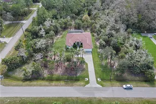 610 25th Ave NW, Naples, FL 34120 - Photo 5