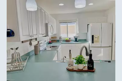 1124 SW 47th St, Cape Coral, FL 33914 - Photo 11