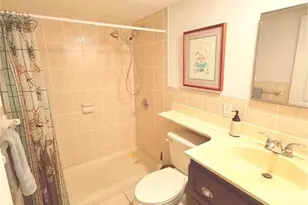 250 10th St NE, Naples, FL 34120 - Photo 13