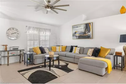 148 SW 31st St, Cape Coral, FL 33914 - Photo 5