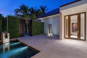 3655 Fort Charles Dr, Naples, FL 34102 - Photo 3
