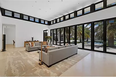 3655 Fort Charles Dr, Naples, FL 34102 - Photo 9