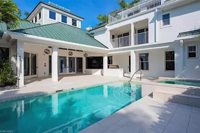180 7th Ave S, Naples, FL 34102 - Photo 3