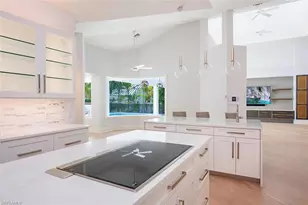 180 7th Ave S, Naples, FL 34102 - Photo 9