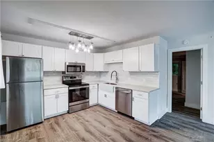 975 9th Ave S, Naples, FL 34102 - Photo 5