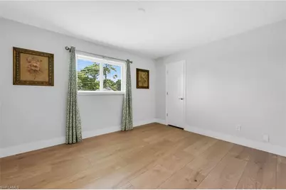162 Westwood Dr, Naples, FL 34110 - Photo 17