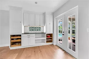162 Westwood Dr, Naples, FL 34110 - Photo 11