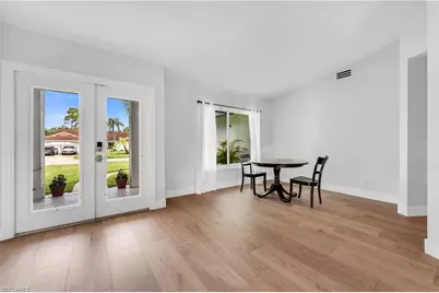 162 Westwood Dr, Naples, FL 34110 - Photo 13