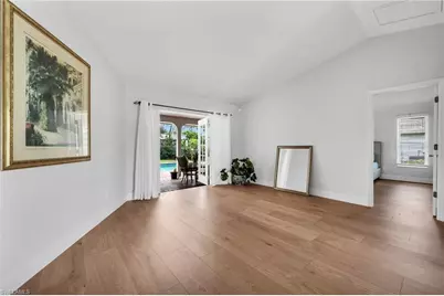 162 Westwood Dr, Naples, FL 34110 - Photo 7