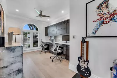 240 Silverado Dr, Naples, FL 34119 - Photo 17
