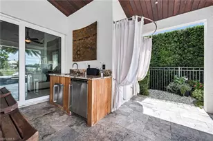 240 Silverado Dr, Naples, FL 34119 - Photo 25