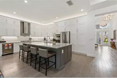 12083 Azalea Way, Naples, FL 34120 - Photo 3