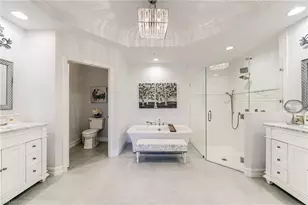 2070 Aberdeen Ln, Naples, FL 34109 - Photo 23