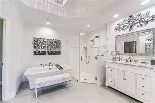 2070 Aberdeen Ln, Naples, FL 34109 - Photo 25