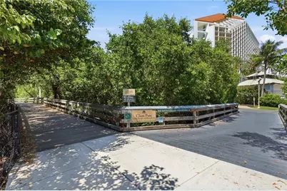 840 Myrtle Ter, Naples, FL 34103 - Photo 49