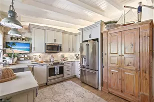 840 Myrtle Terrace, Naples, FL 34103 - Photo 9