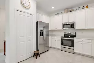 1637 Alameda Dr, Naples, FL 34120 - Photo 7