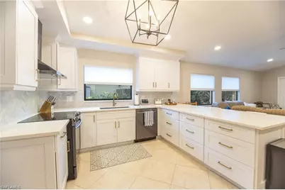 552 97th Ave N, Naples, FL 34108 - Photo 9