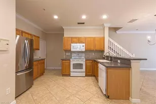 16173 Caldera Ln, Naples, FL 34110 - Photo 7